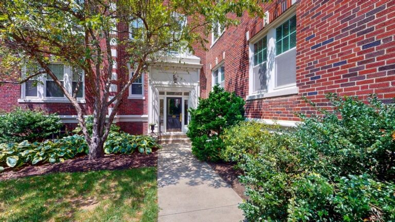 52 Babcock #1 - Brookline, MA