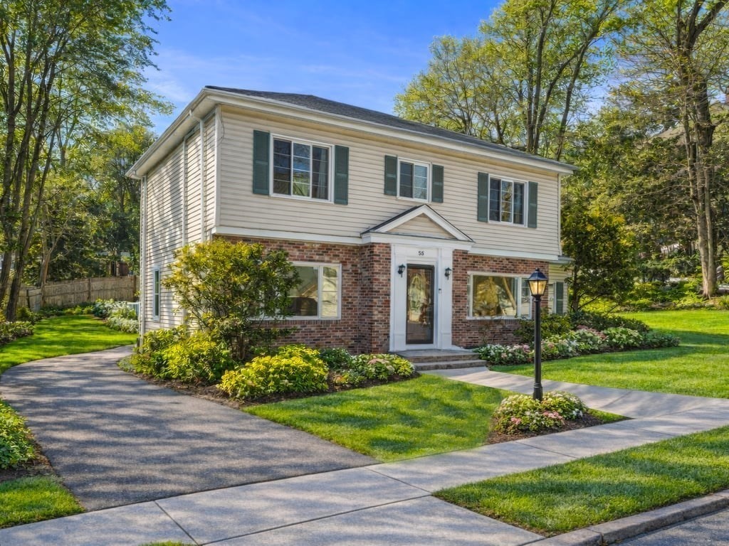 55 Bellingham Rd - Brookline, MA