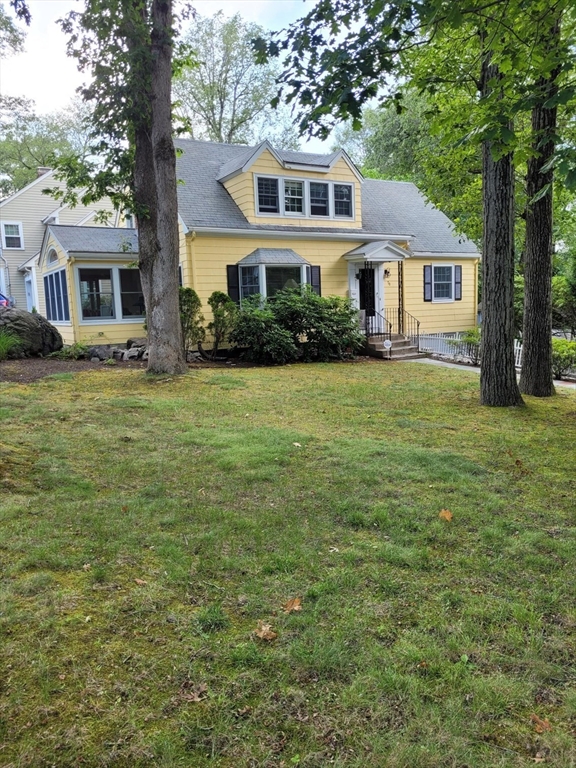 70 Craftsland Rd - Brookline, MA