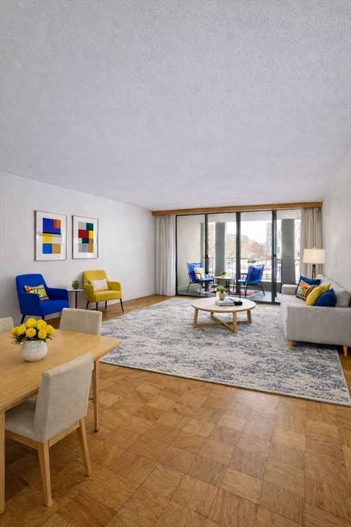 77 Pond Ave #403 - Brookline, MA