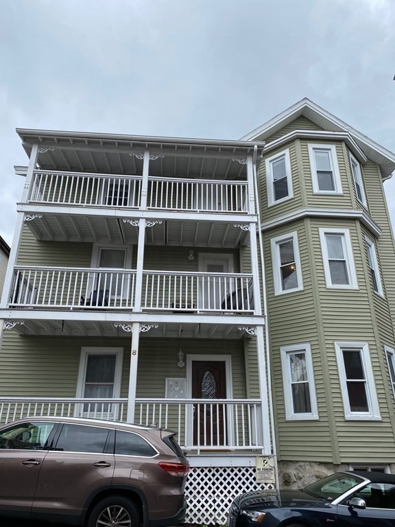 8 Whte Ave #2 - Brookline, MA