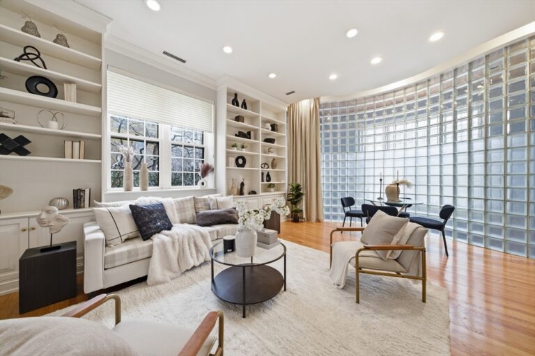 81 Glen Road #S2 - Brookline, MA