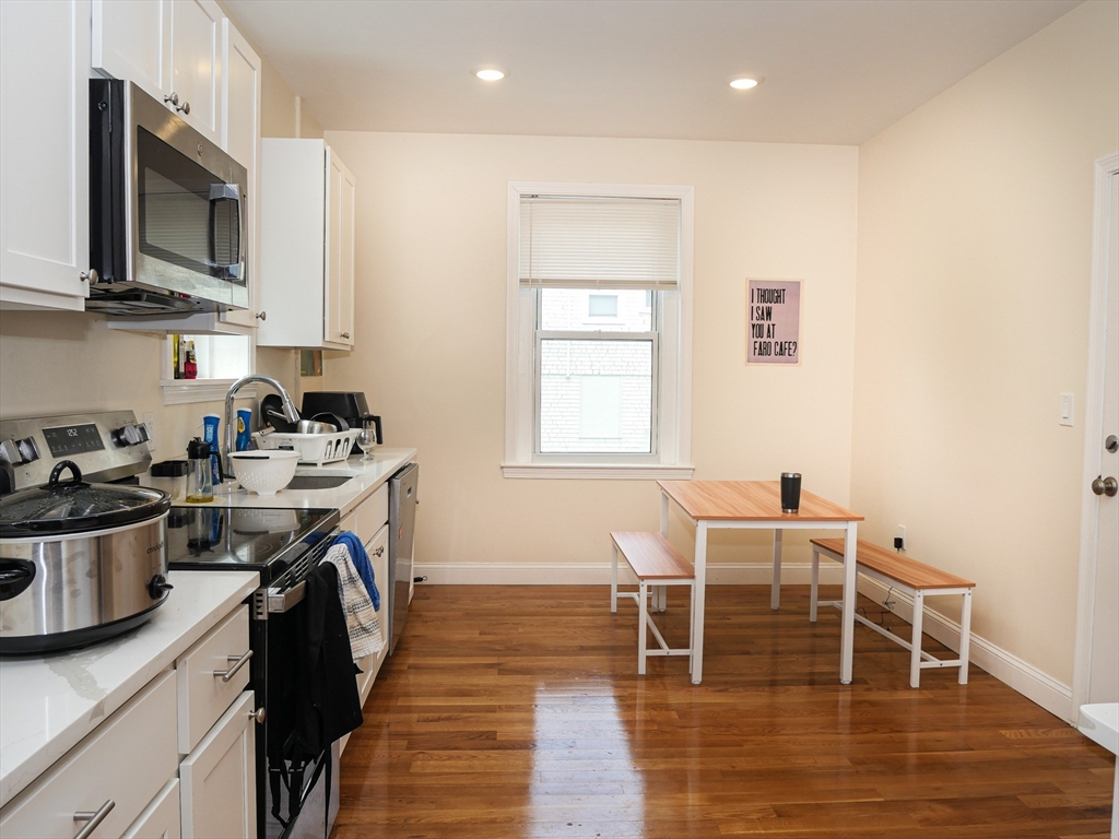 10 Beals #3 - Brookline, MA