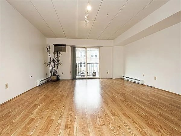 125 Pleasant Street #309 - Brookline, MA