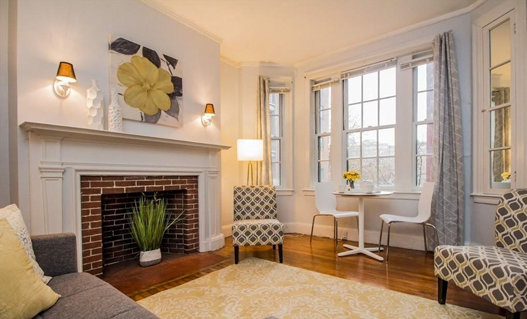 1253 Beacon St #A5 - Brookline, MA