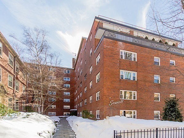 131 Sewall #61 - Brookline, MA