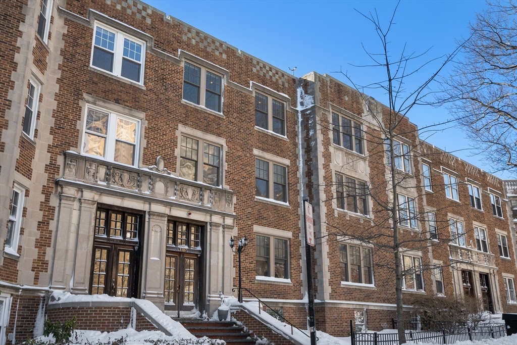 1517 Beacon #4 - Brookline, MA