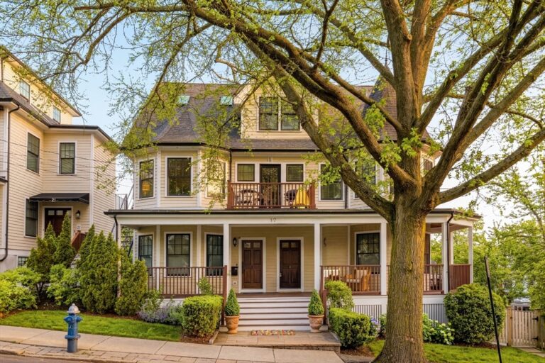 17 Summit Ave #2 - Brookline, MA