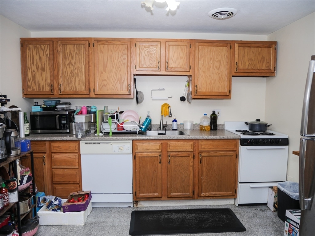 217 Kent #1 - Brookline, MA