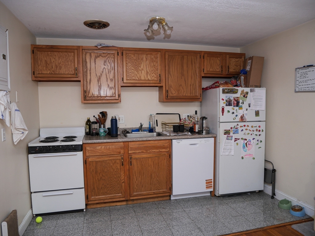 217 Kent #26 - Brookline, MA