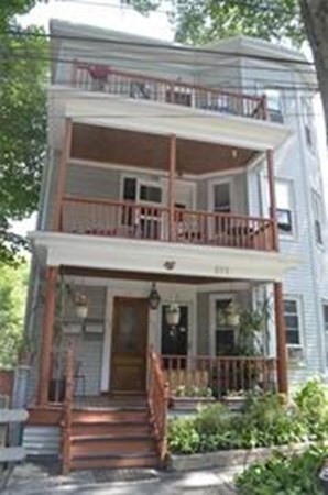 217 Reservoir Rd #2 - Brookline, MA