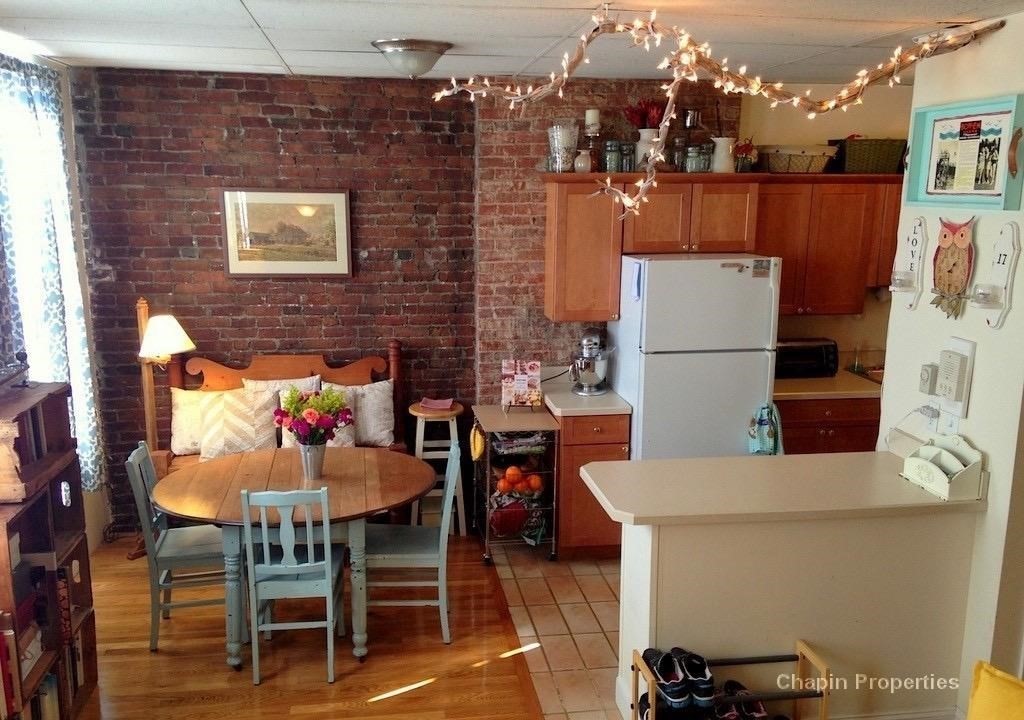 227 Washington St #4 - Brookline, MA