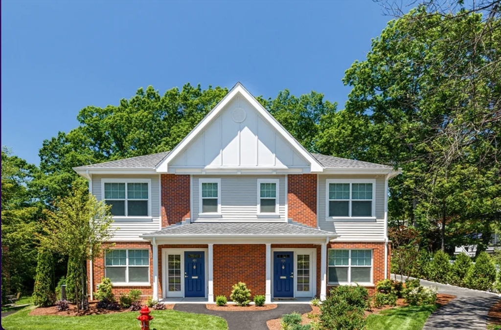 30 Independence Dr #30 - Brookline, MA