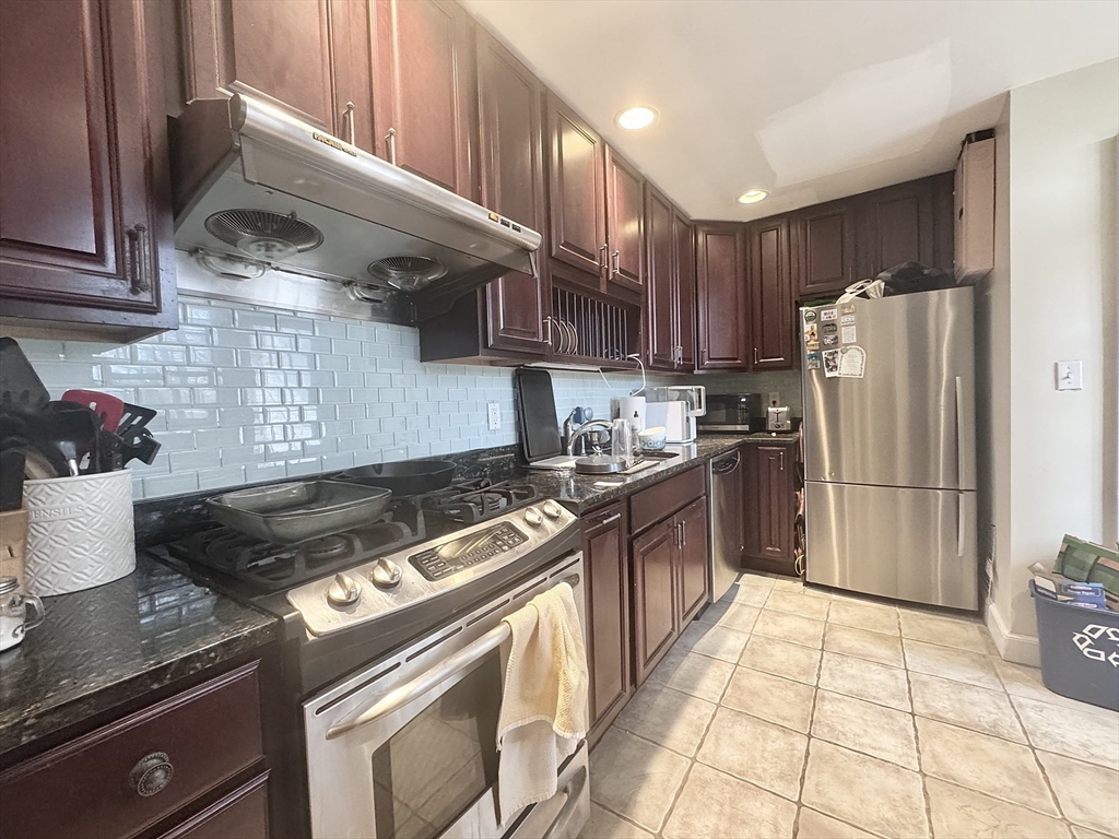 313 Tappan St #2 - Brookline, MA