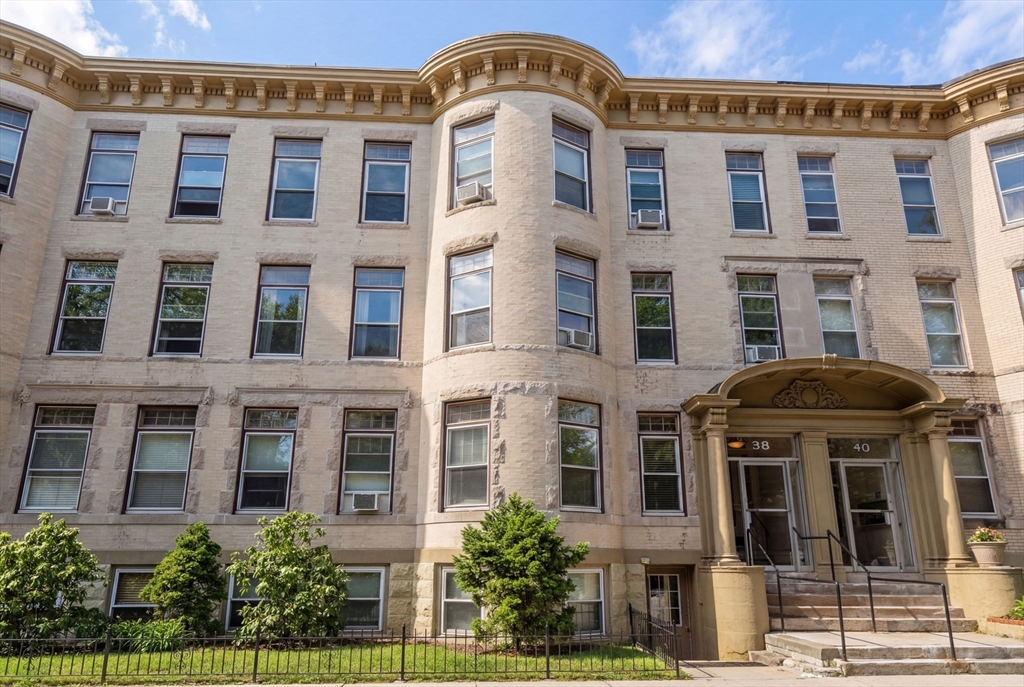 38 Winchester Street #4 - Brookline, MA