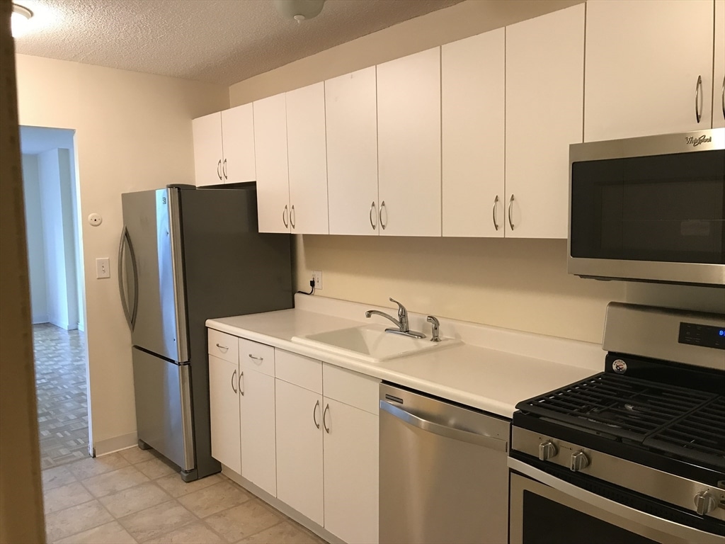 44 Washington St #411 - Brookline, MA
