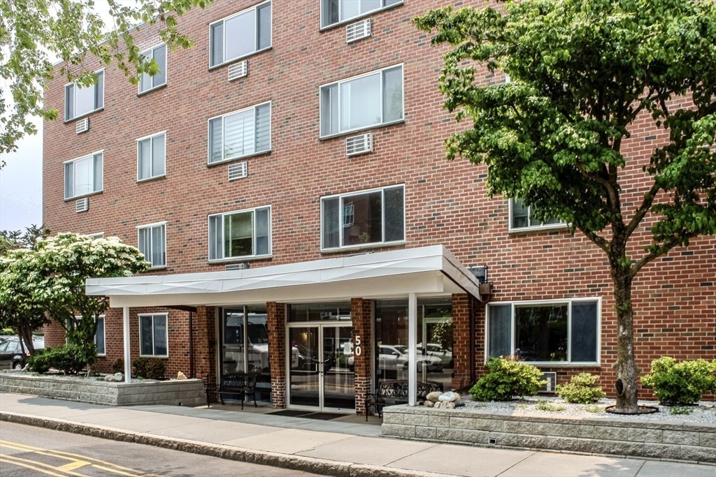 50 Green #416 50 Green #416 - Brookline, MA