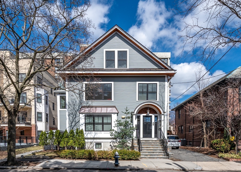59 Auburn St #2 - Brookline, MA