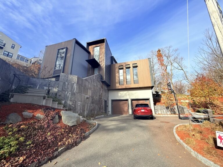 6 Parkside  Dr #6 - Brookline, MA