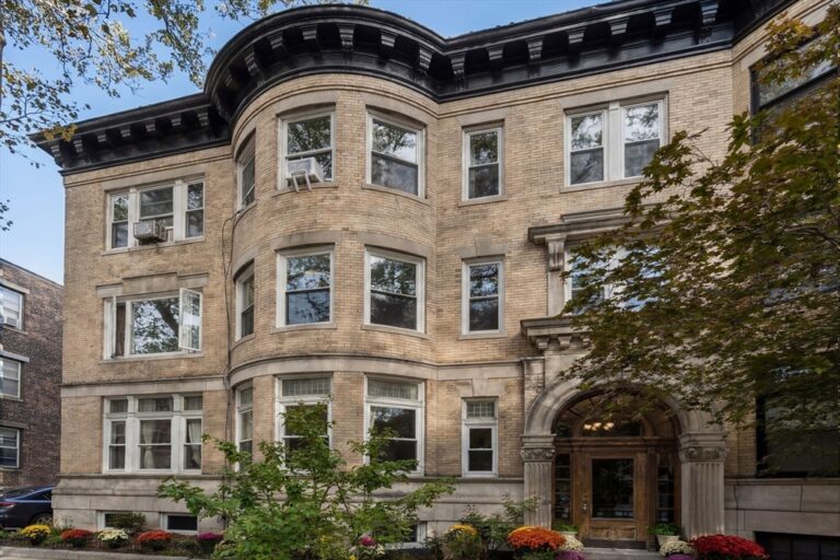 7 Parkman St #1 - Brookline, MA