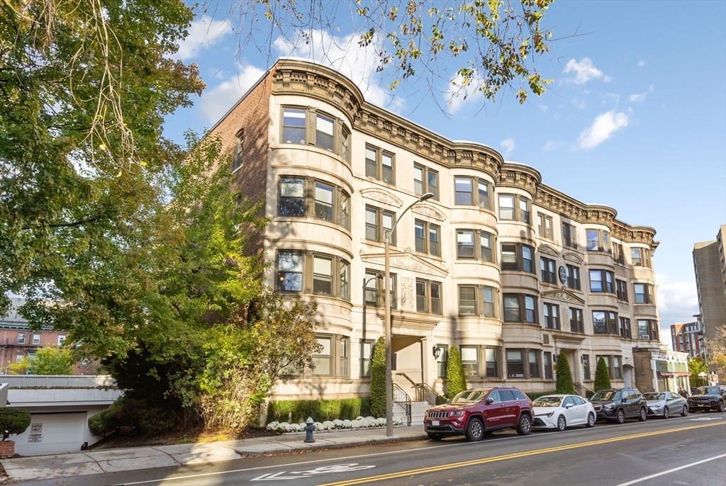 1 Winchester #401 - Brookline, MA
