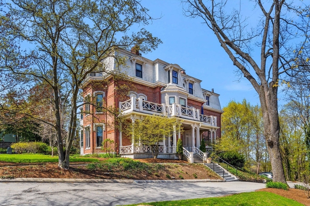 101 Summit #E - Brookline, MA