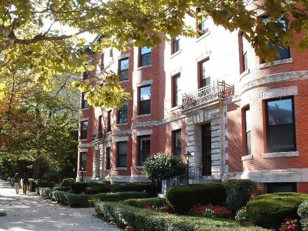 1060 Beacon St #15 - Brookline, MA