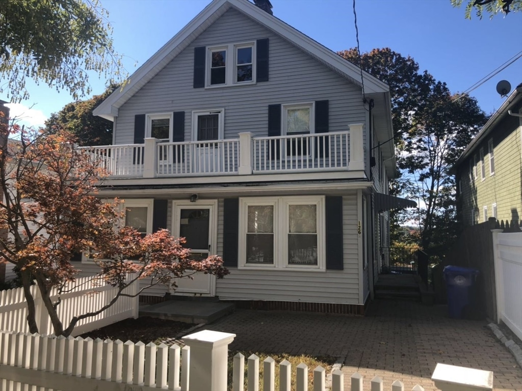 126 Lancaster Ter #2 - Brookline, MA