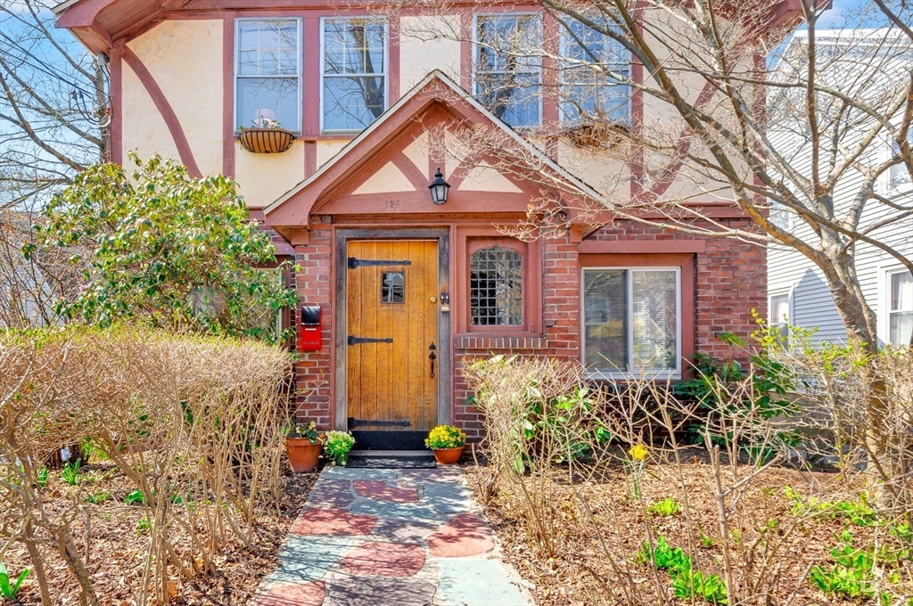 126 Westbourne Terrace - Brookline, MA