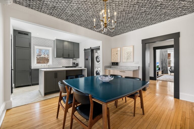 147 Longwood Ave #2 - Brookline, MA