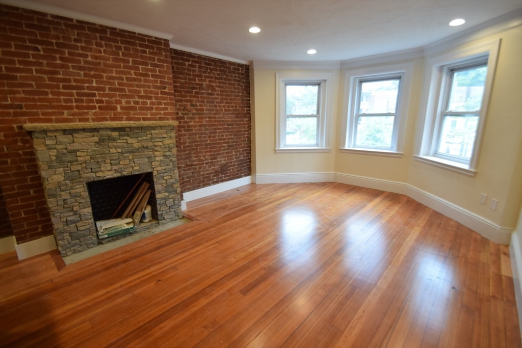 1616 Beacon #2 - Brookline, MA