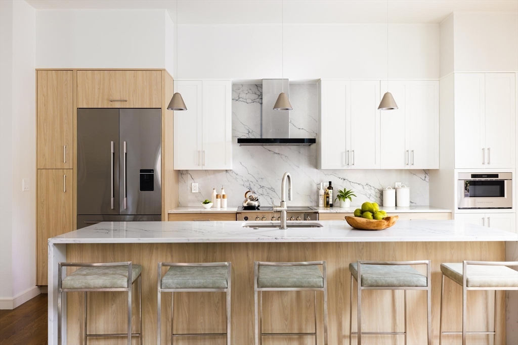 21 Kent Square #1 - Brookline, MA