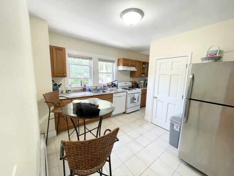 31 High St #2 - Brookline, MA