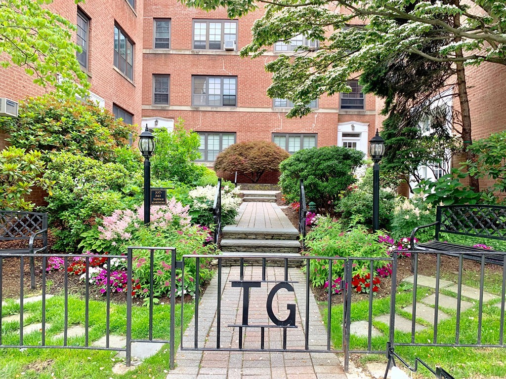 341 Tappan #6 341 Tappan #6 - Brookline, MA