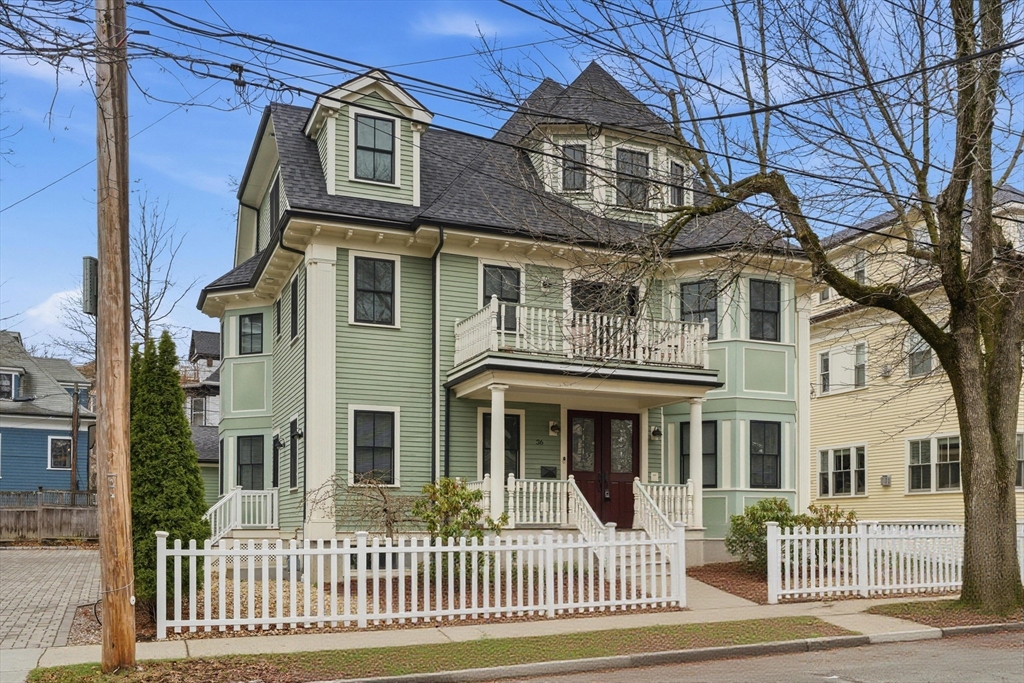 36 Naples Rd - Brookline, MA