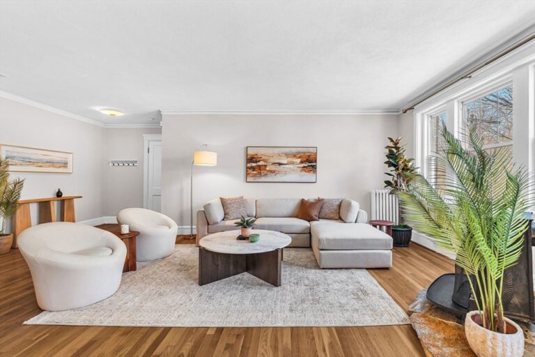 50 Lancaster Ter #4 - Brookline, MA
