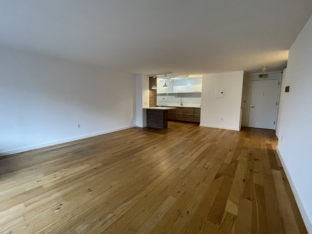 50 Longwood Ave #319 - Brookline, MA