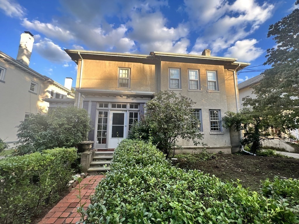 67 Green St #67 - Brookline, MA