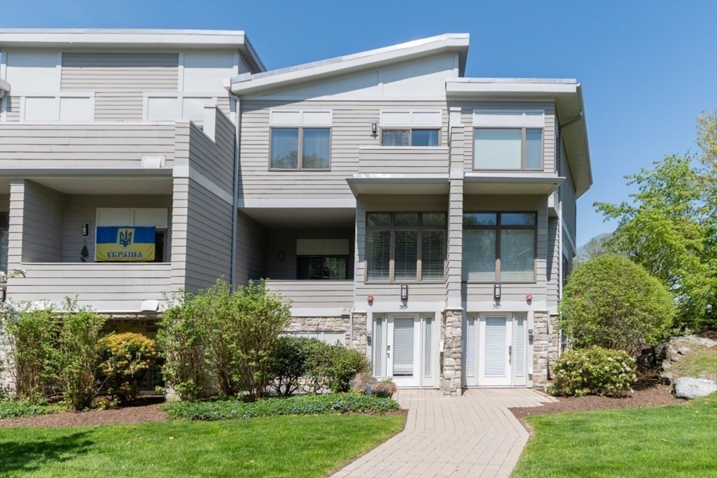 769 Heath St #769 - Brookline, MA