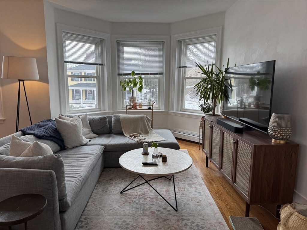 809 Washington #3 - Brookline, MA