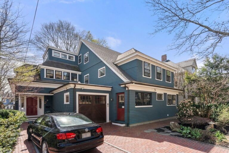 83 Fuller St #2 - Brookline, MA