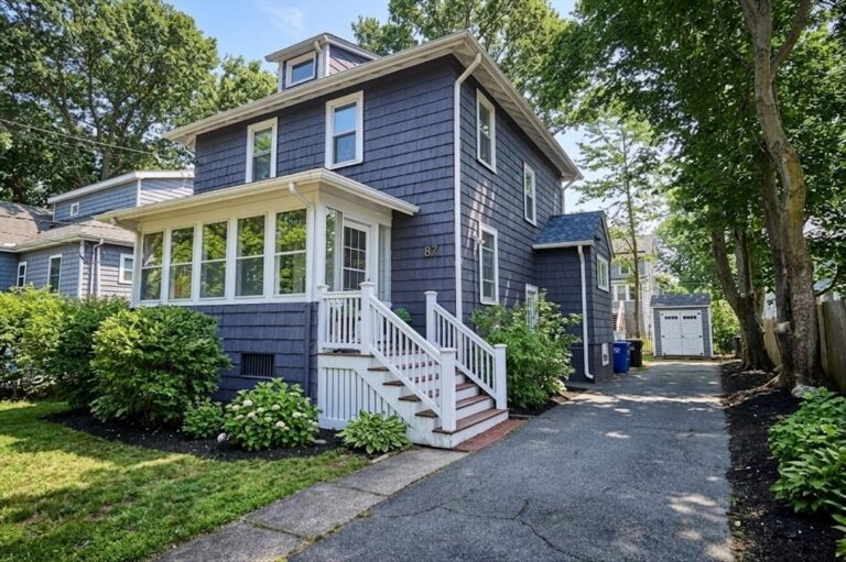 87 Bonad Rd - Brookline, MA