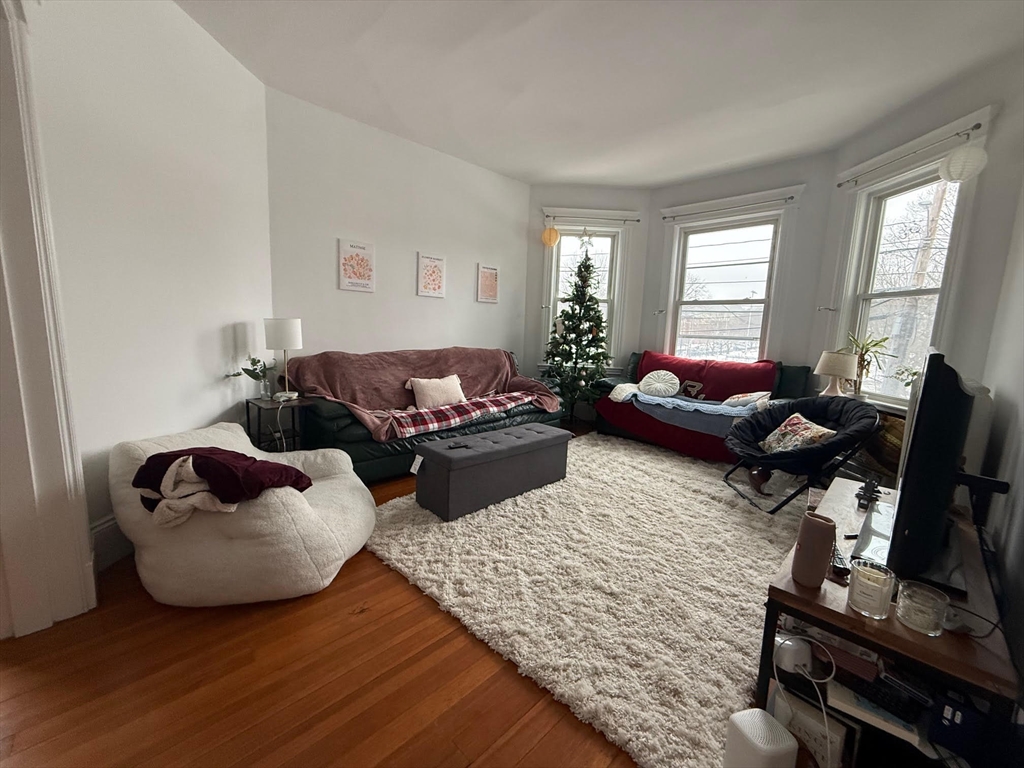 98 Cypress St #2 - Brookline, MA