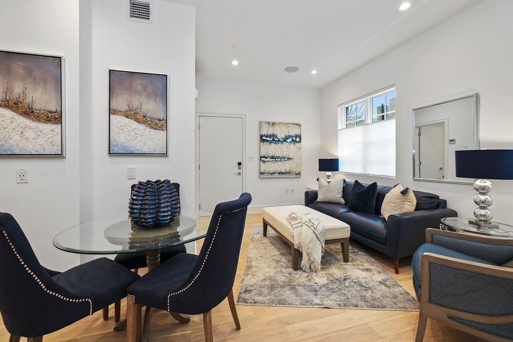 111 Marion St #1 - Brookline, MA