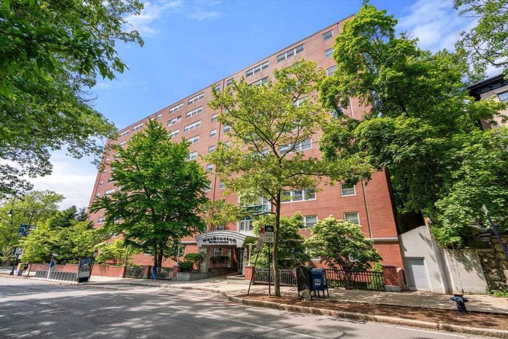 1600 Beacon Street #807 - Brookline, MA