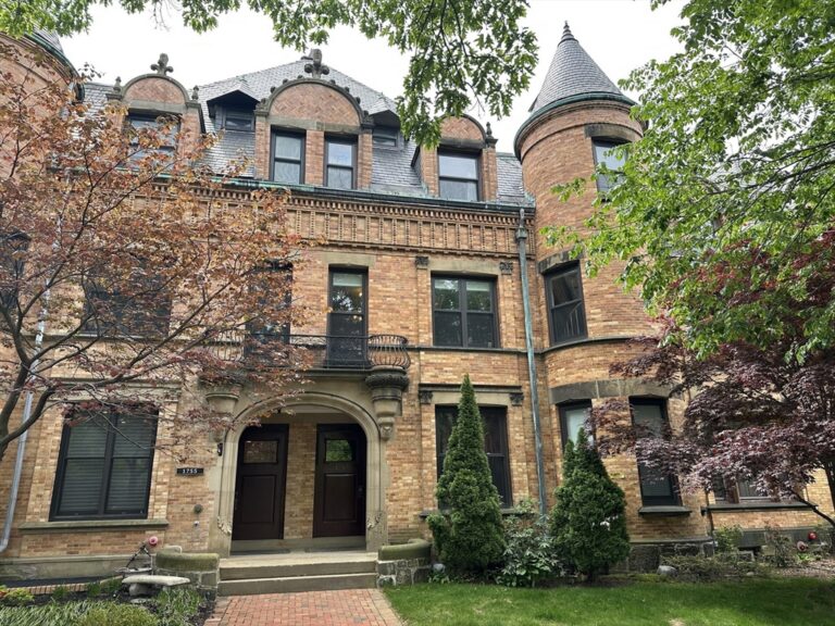 1757 Beacon St #1 - Brookline, MA