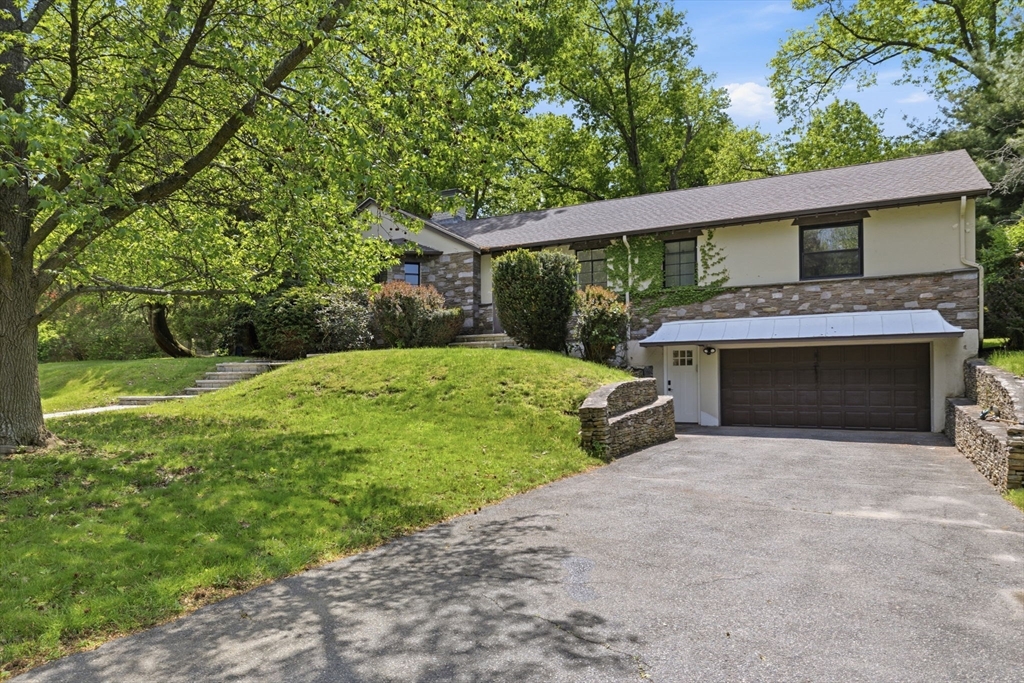 180 Eliot St 180 Eliot St - Brookline, MA