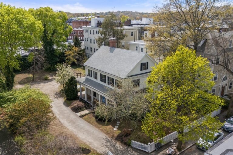 19 Linden Street - Brookline, MA