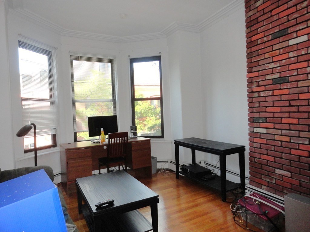 282 Washington St #1 - Brookline, MA