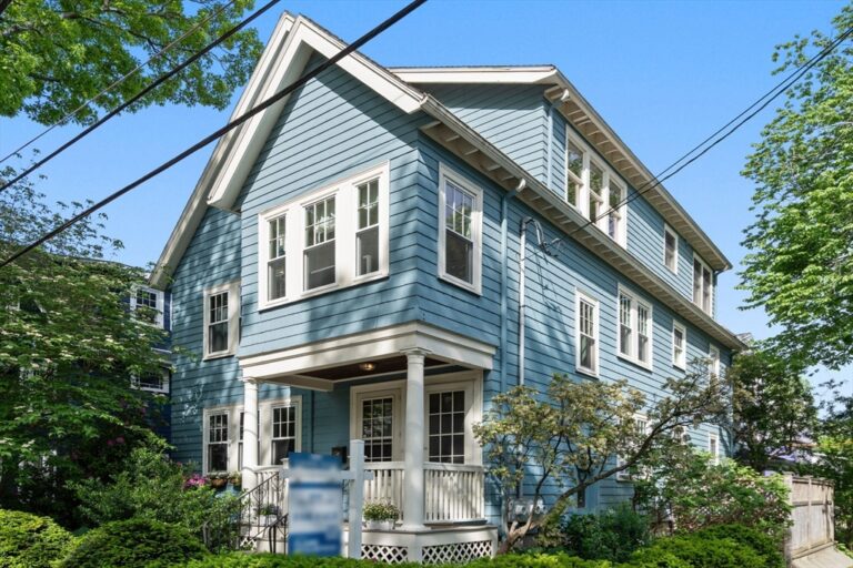 33 Ackers Ave #2 - Brookline, MA